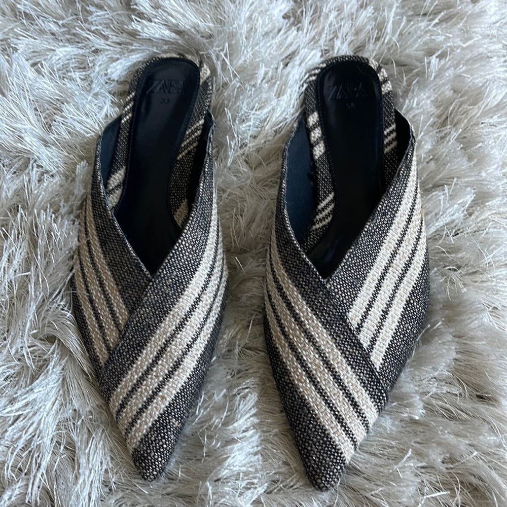 Worn once. Zara gray and white linen slides